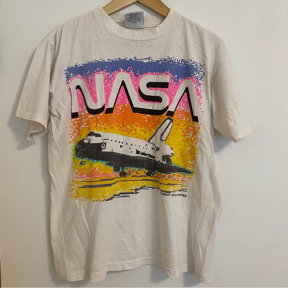 Vintage NASA tee